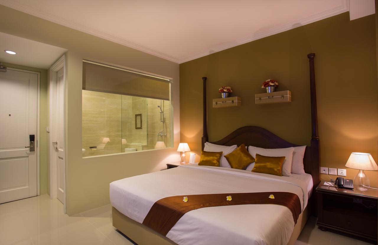 Amalfi Hotel Seminyak Экстерьер фото